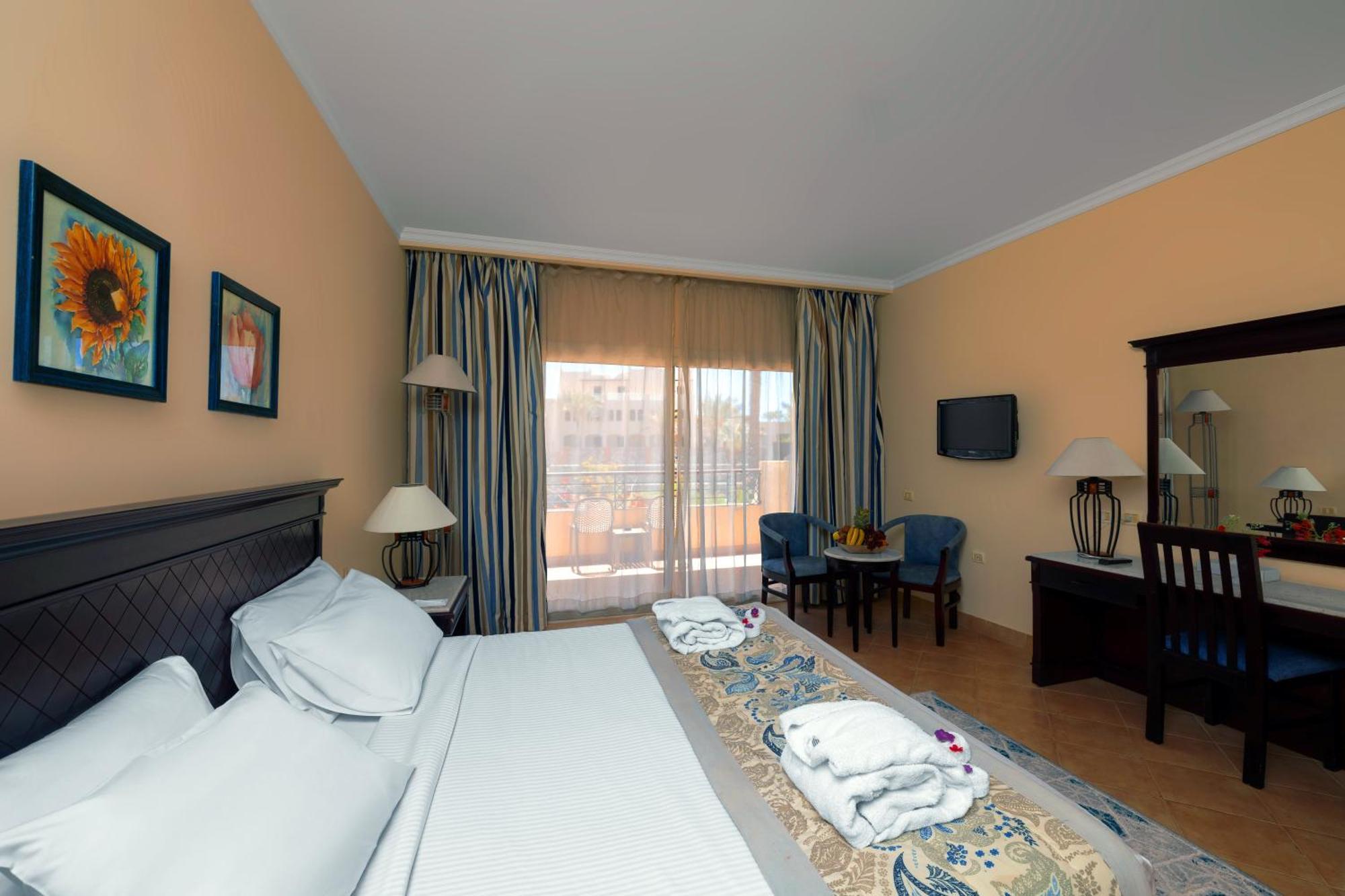Amwaj Oyoun Resort & Casino Sharm el-Sheikh Exterior photo